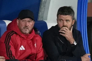Truyền thông Anh đặt dấu hỏi về tương lai HLV Michael Carrick tại Man Utd