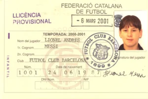 Khám phá ba bản đánh giá tuyển trạch đầu tiên của Barca về Lionel Messi năm 2000