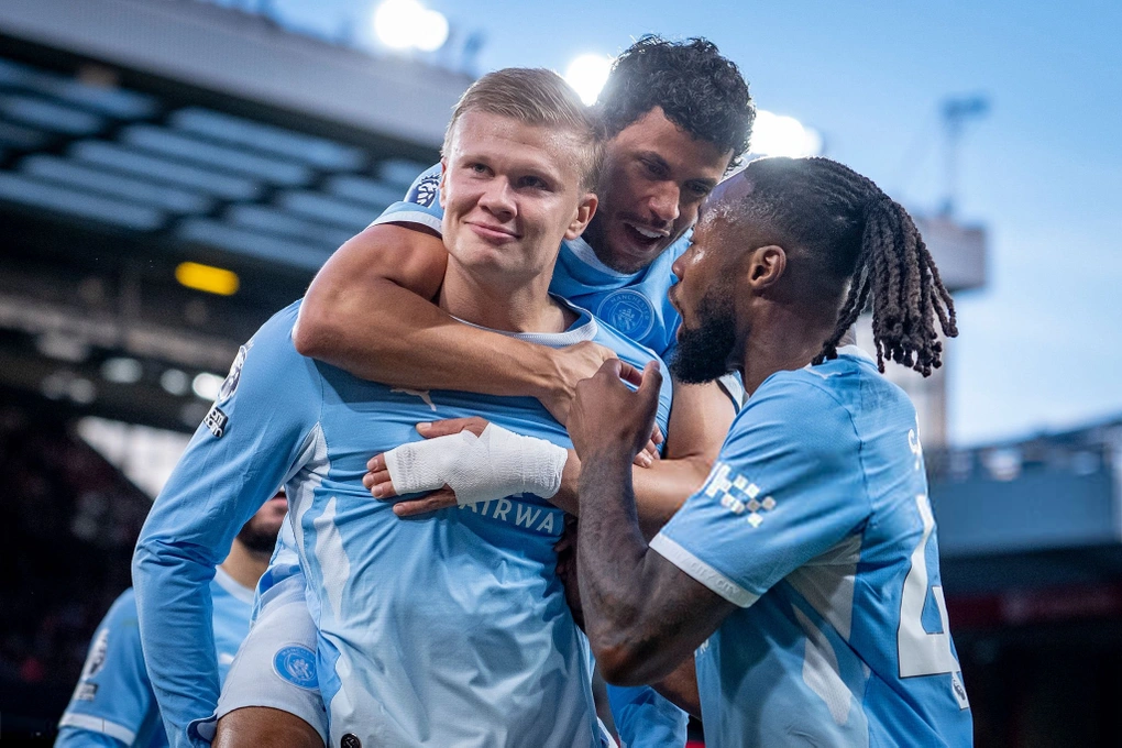 Man City 3-0 Liverpool: Haaland và đồng đội hủy diệt Anfield, Ngoại hạng Anh chấn động!