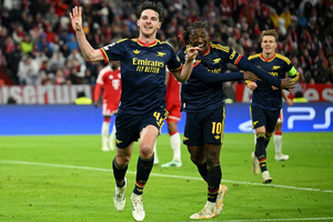 Bayern Munich 2-2 Arsenal – Harry Kane lập kỷ lục, Declan Rice giải cứu Pháo thủ tại Champions League 22/10/2026