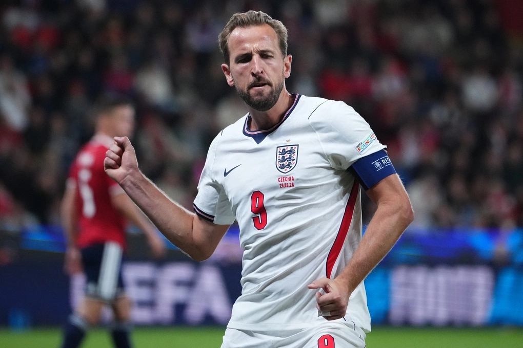 Trợ lý HLV tuyển Anh đánh giá Harry Kane dứt điểm tốt hơn Cristiano Ronaldo