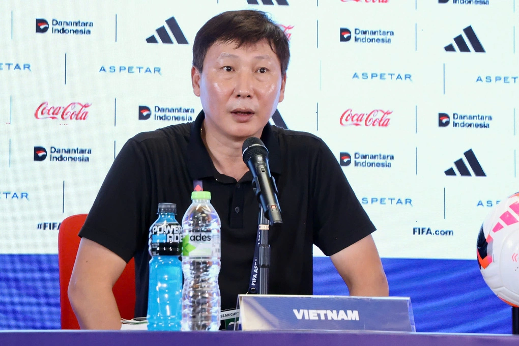 HLV Kim Sang-sik: Đội tuyển Việt Nam hướng tới màn trình diễn tốt hơn tại Asian Cup 2027