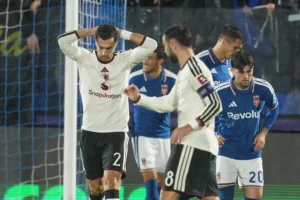 Báo chí châu Âu chỉ trích Man Utd sau thất bại trước Como