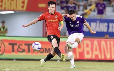 Siêu phẩm của Việt kiều giúp Hà Nội FC thắng ngược Ninh Bình tại V-League